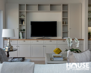 Mobilă la comandă pentru living room